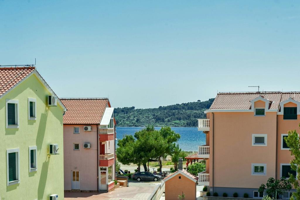 Apartments Hrvoje Vodice Luaran gambar
